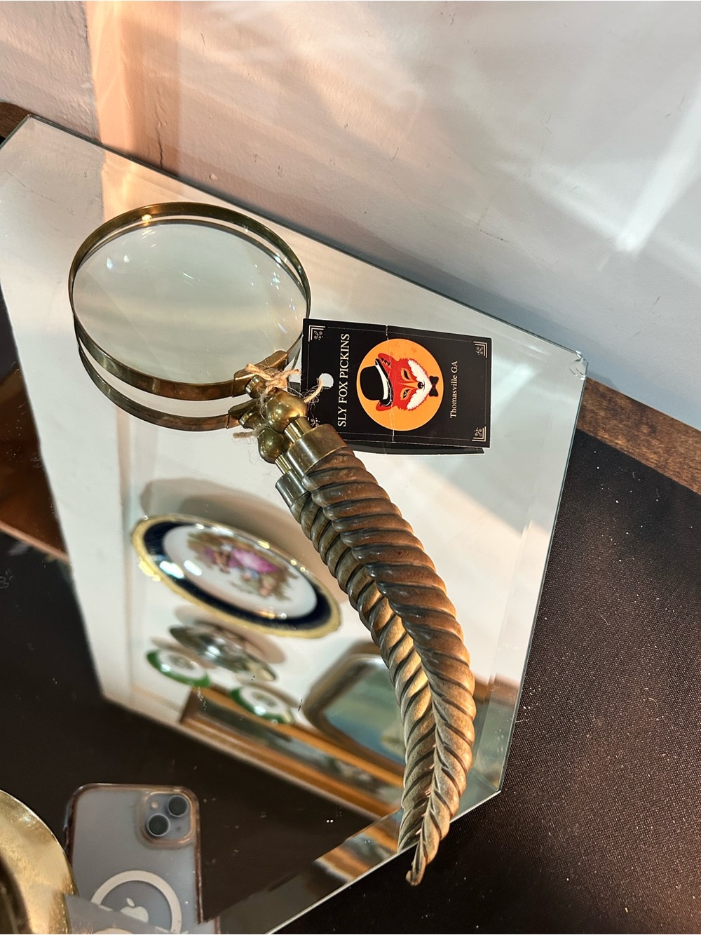 GMagnifying Glass with Decorative Handle